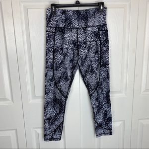 Zyia L 8-10 Viper Leggings Light N Tight Capri Crop 7/8 Length Snake High Rise
